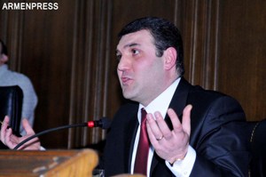 Генпрокурор ответил на вопросы депутатов о ходе расследования Гюмрийской трагедии