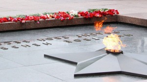 Единый огонь Cодружества зажгут в Петербурге в честь 70-летия Победы главы парламентов СНГ