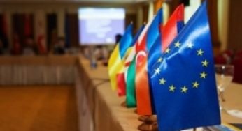 Армения и Азербайджан обсудят Карабахский конфликт в Риге