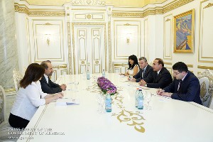 Встреча с представителями фонда “Дети Армении”