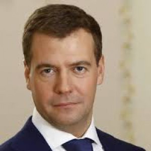 Президент и премьер-министр Армении поздравили Дмитрия Медведева с днём рождения