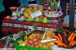 В Ереване стартовал фестиваль урожая