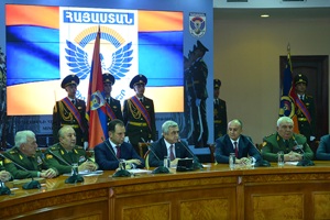 Президент представил новоназначенных министра обороны и начальника Генерального штаба ВС