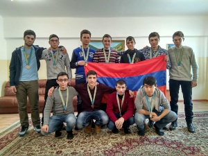 Армянские школьники открыли победный олимпийский сезон