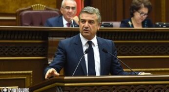 Премьер ответил на вопросы законодателей