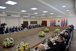 Дипломатическая служба Армении отметила 25-летие