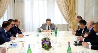 Обсуждены вопросы дальнейшего развития легкой промышленности