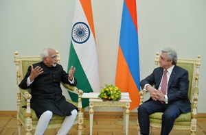 Президент принял делегацию, возглавляемую вице-президентом Индии Мохаммадом Хамидом Ансари