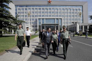 Визит министра обороны Армении в Китай