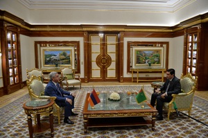 Рабочий визит в Туркменистан