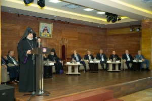 Российской и Новонахичеванской армянской епархии — 300 лет