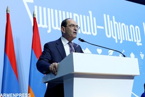 Для Азербайджана переговоры — лишь прикрытие для концентрации военной силы