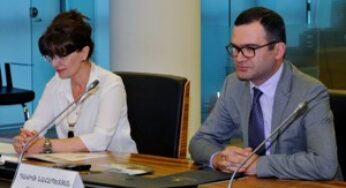 Введены в оборот коллекционные композитные банкноты