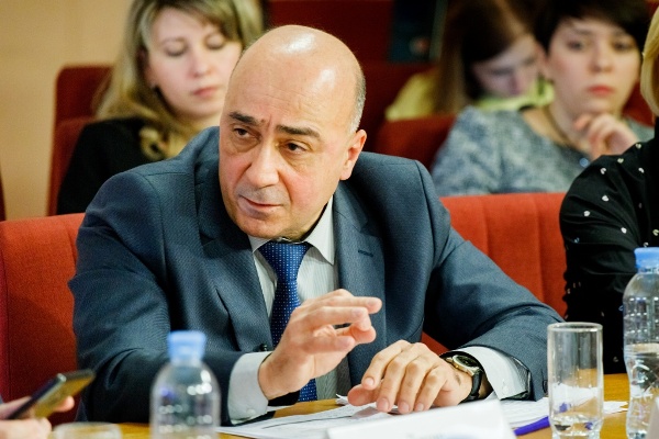 Безопасность и экономическое развитие: эксперты обсудили итоги трехлетия членства Армении в ЕАЭС