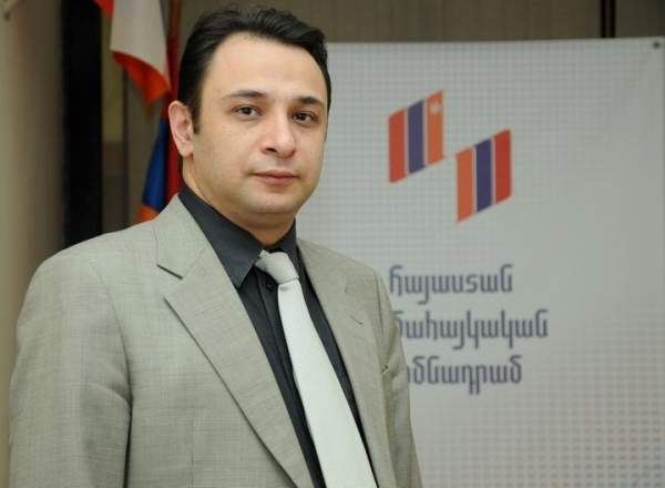 Ара Варданян представил президенту прошение об отставке
