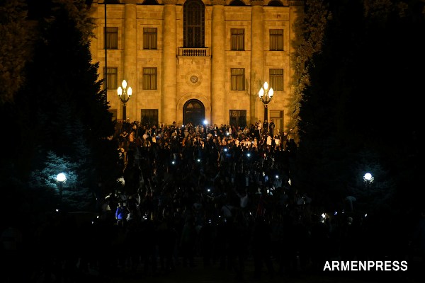 Внеочередные выборы в декабре — за и против