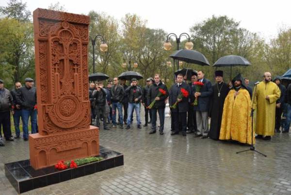 В Серпухове установлен памятный хачкар