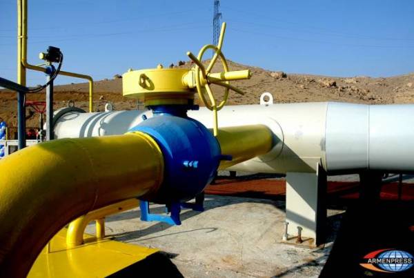 До конца года РФ будет поставлять Армении газ за 150 долларов