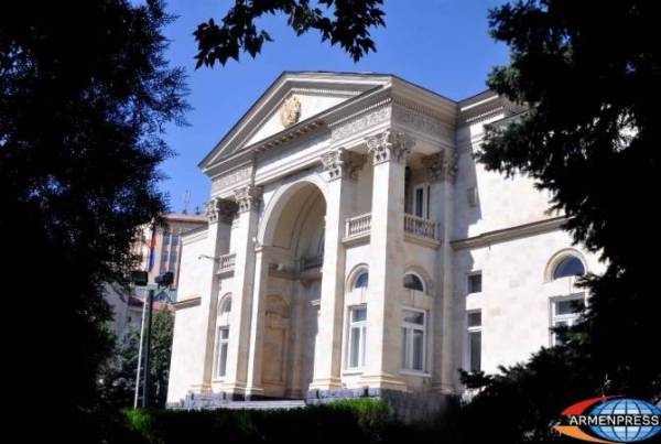 Резиденция президента Армении возвращается на Баграмяна, 26