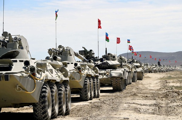 Азербайджан и Турция проведут учения на границе с Арменией