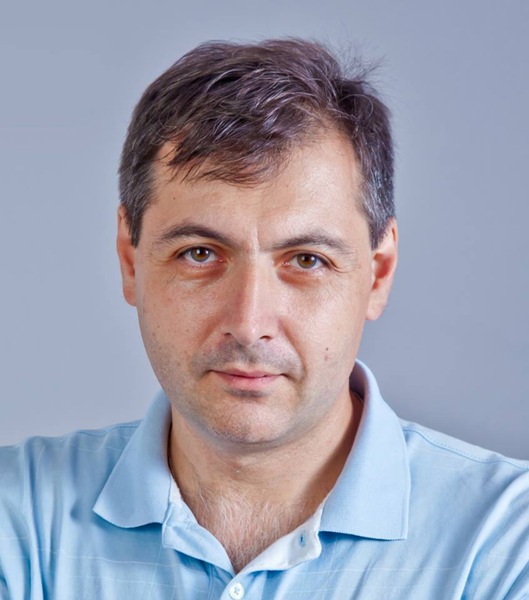 Я приехал сюда только потому, что здесь произошла революция