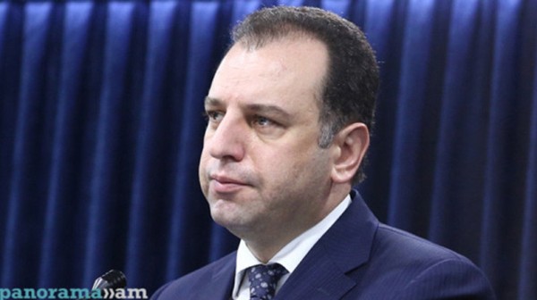 Экс-министру обороны Армении Вигену Саркисяну будет предъявлено обвинение
