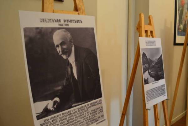Эксклюзивные фотографии — тбилисскому Дому-музею Туманяна