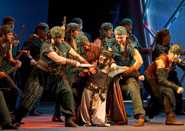 “Трубадур” Верди включен в список онлайн-показов оперного театра