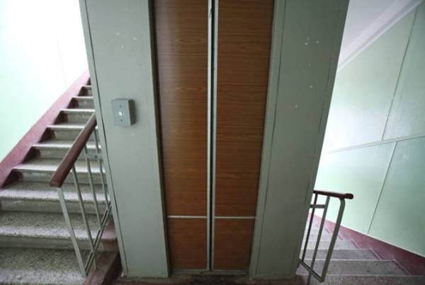 Ремонтируются лифты многоквартирных домов