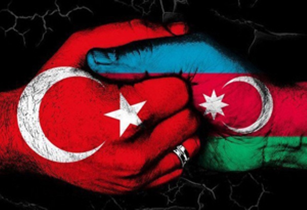 Баку и Анкара готовятся к новым военным авантюрам