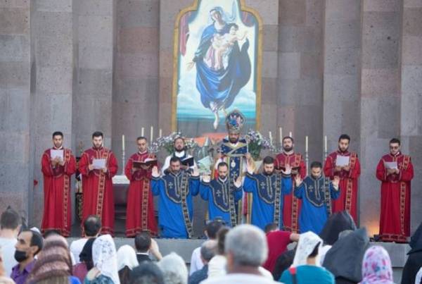 Состоялась церемония рукоположения в сан священника