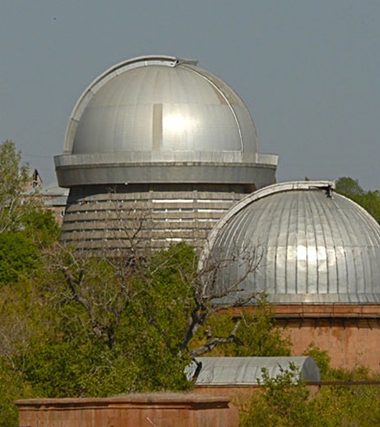 Бюраканская обсерватория организует будни арцахцев