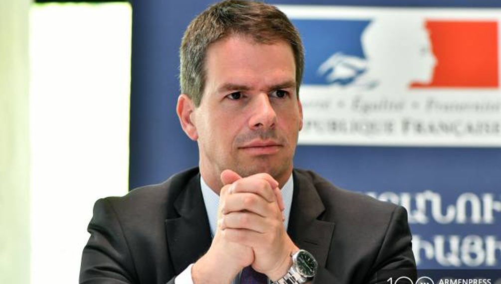 Джонатан Лакотт: Годовщина, которую мы вспоминаем каждый год