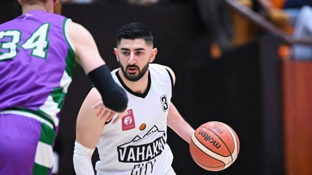 “Горожане” вырвались вперед
