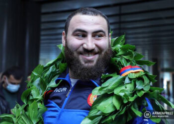 Симон Мартиросян