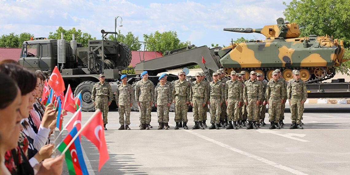 Алиев укрепляет военные позиции Анкары на Южном Кавказе