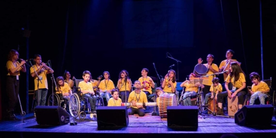 В Харбердском специализированном детском доме открылся культурный центр «Чахрук»