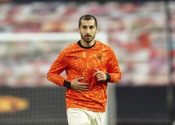 Генрих Мхитарян, скорее всего, не покинет итальянскую «Рому»