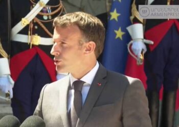 Азербайджанские силы должны выйти с территории суверенной Армении: Эммануэль Макрон