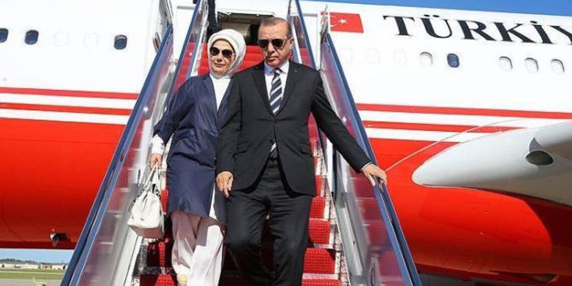 Эрдоган прибыл с визитом в Баку