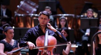 Нарек Ахназарян исполнит с симфоническим оркестром написанный для него концерт