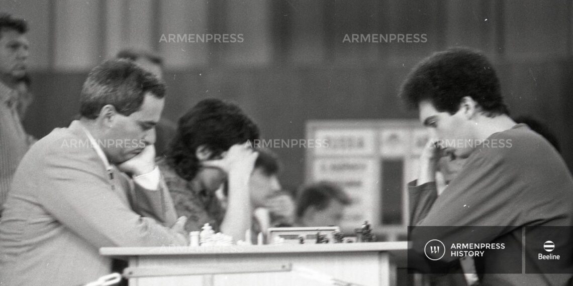 Владимир Акопян отмечен в рейтинг-листе ФИДЕ под флагом США