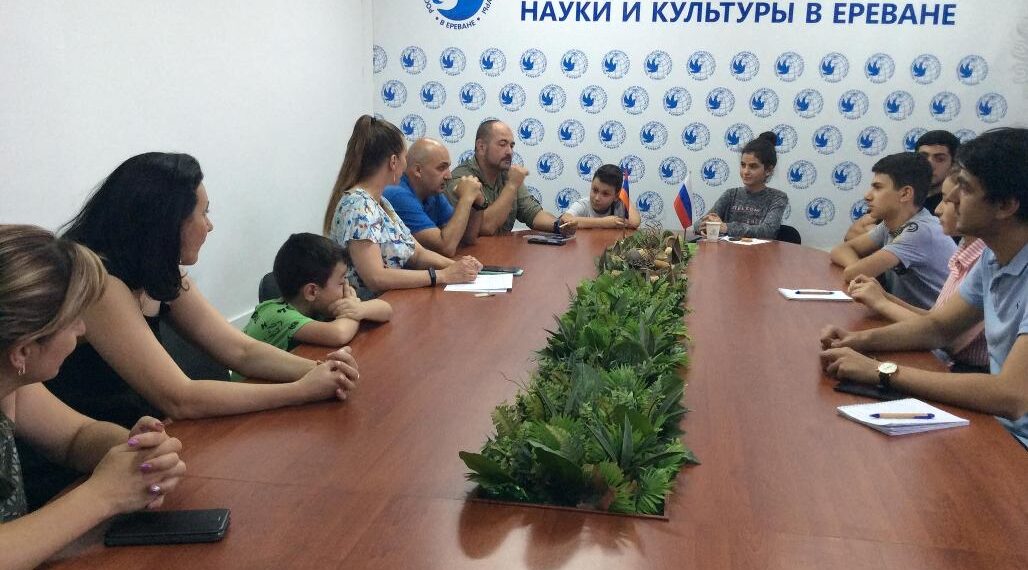 Детей из Арцаха научат выживанию в горах и первой медпомощи