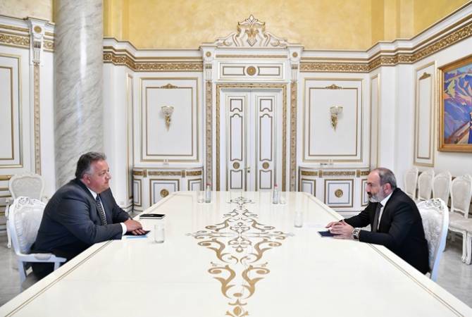 Пашинян и Афеян обсудили программы правительства и совместные программы по развитию Армении