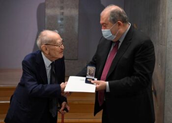 Президент Армении сегодня в Токио посетил Мемориальный комплекс-фонд известного японского предпринимателя