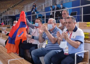 Армен Саркисян наблюдал за выступлением Артура Давтяна