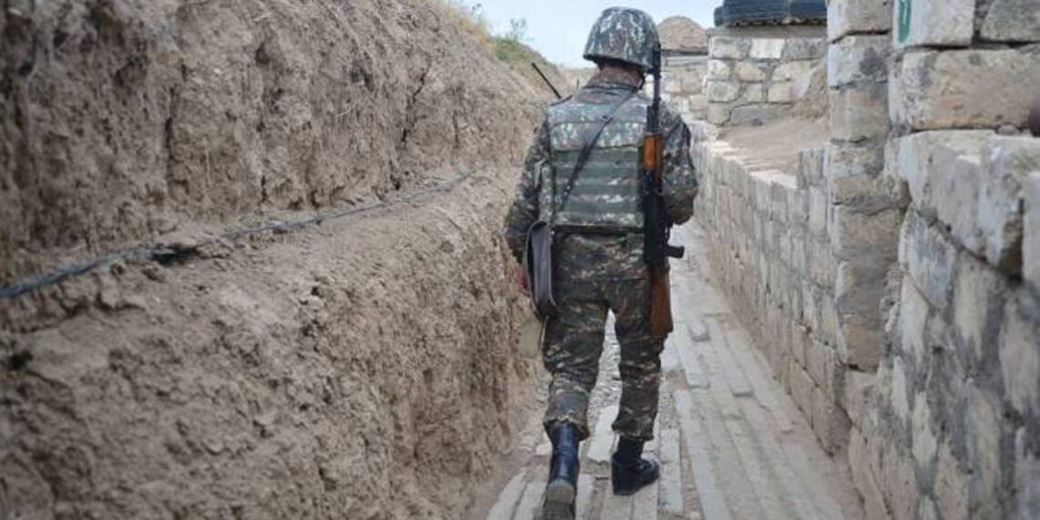 В результате боевых действий, спровоцированных азербайджанской стороной, обе стороны имеют потери