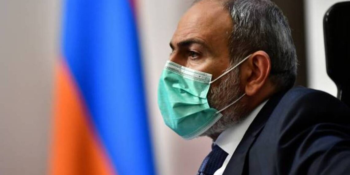 Азербайджан не подписал мандат миротворцев