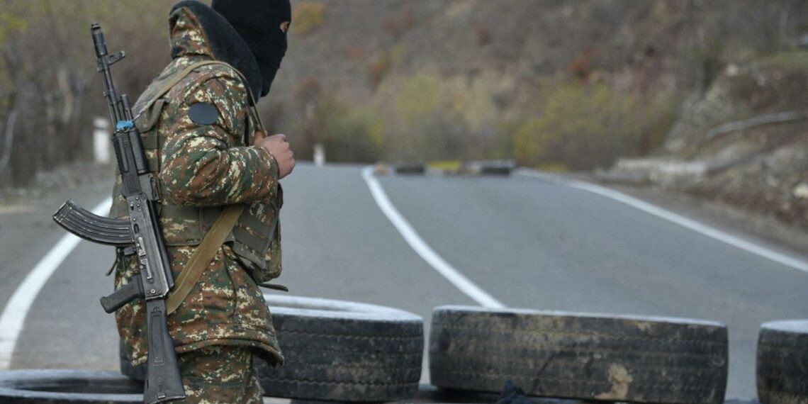 Азербайджан совершает военные преступления против суверенной Армении