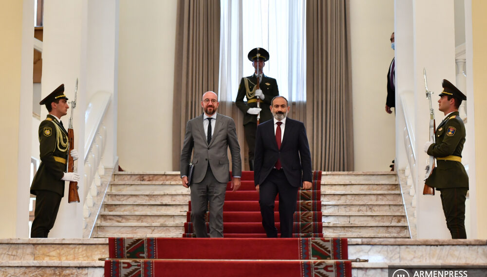 С двухдневным визитом в Армении глава Европейского совета Шарль Мишель